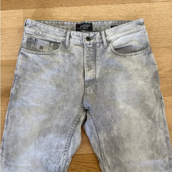 Scotch & Soda - Dean Loose tapered Jeans in Washed Gray - Picture 2 of 5